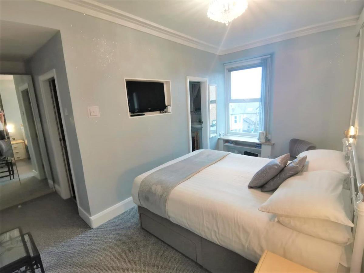 Anglesey House Bed & Breakfast Llandudno Bagian luar foto