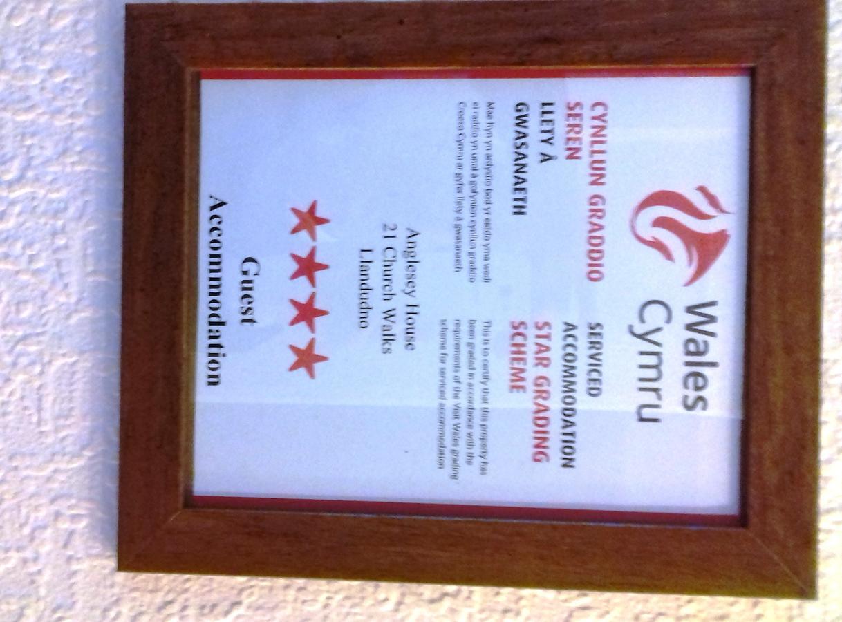 Anglesey House Bed & Breakfast Llandudno Bagian luar foto